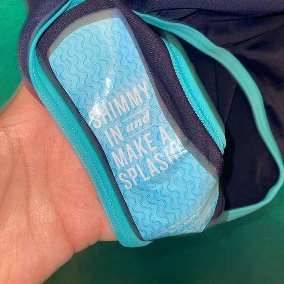 SPANX shaping swimsuit 🏝️ NWT! - Picture 4 of 7